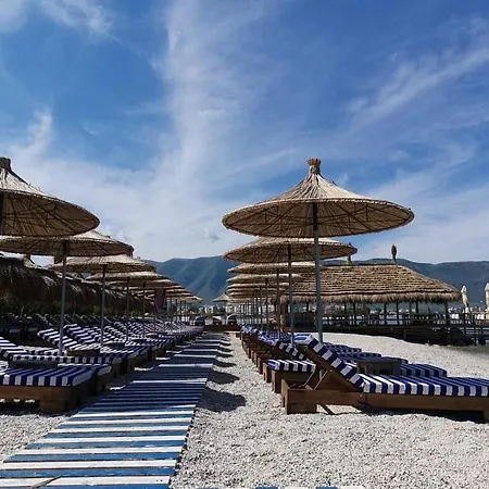 Pastarella Beachfront ホテル