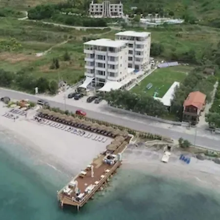 Pastarella Beachfront ホテル