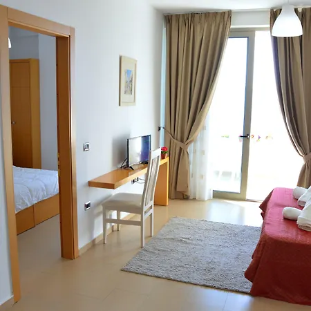 Pastarella Beachfront 4*