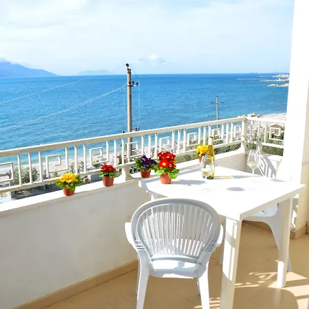Pastarella Beachfront 4* Orikum