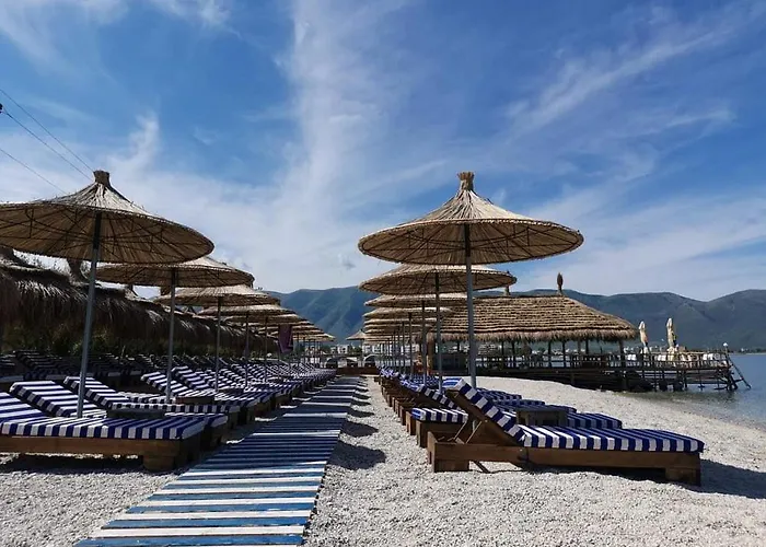 Pastarella Beachfront Отель