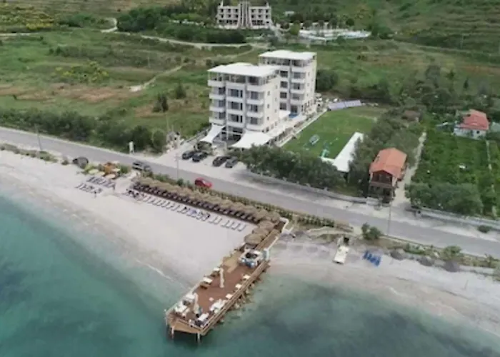 Pastarella Beachfront ホテル