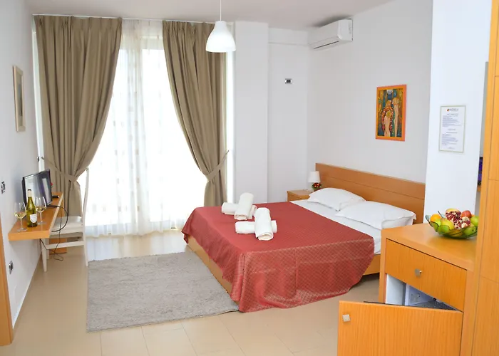 Отель Pastarella Beachfront