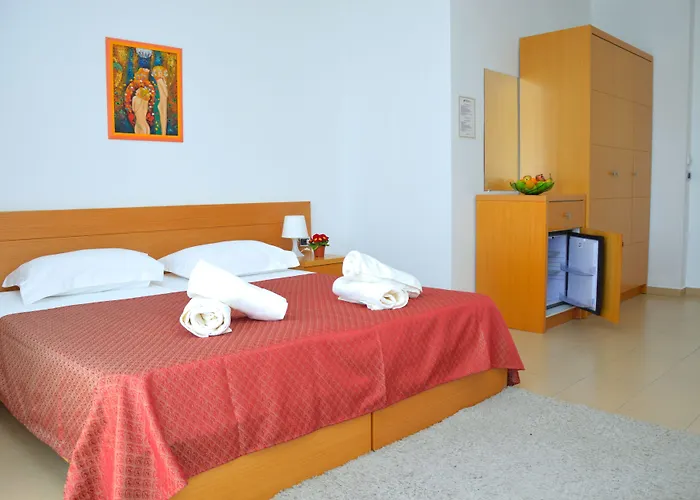 Pastarella Beachfront Отель