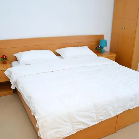 호텔 Pastarella Beachfront 4*