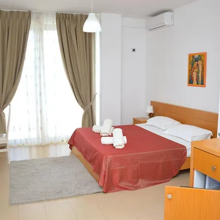 Pastarella Beachfront Szálloda