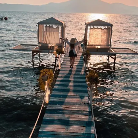 Pastarella Beachfront 4* Orikum